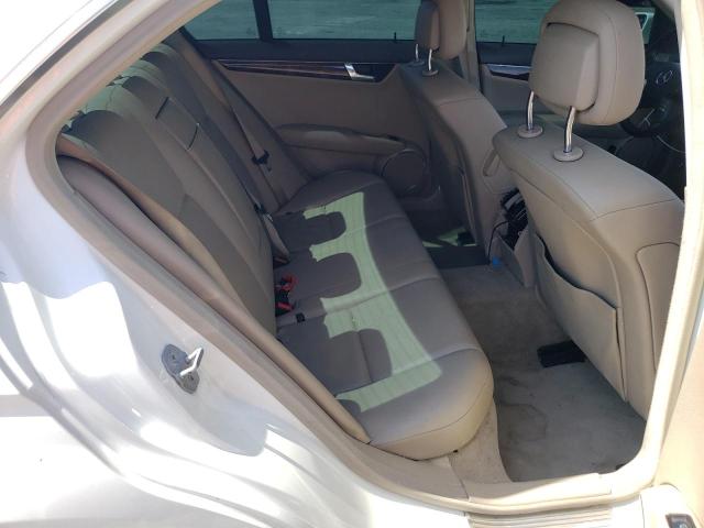 Photo 6 from auction – 2011 MERCEDES-BENZ C 300 with VIN WDDGF5EB0BA517211