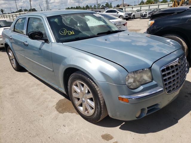 CHRYSLER 300 2008 con VIN 2C3KA33GX8H267755 - Foto de la subasta