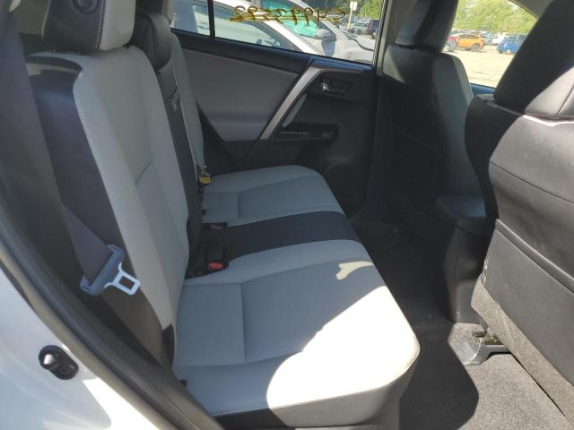 Photo 6 from auction – 2017 TOYOTA RAV4 HV LI with VIN JTMDJREV5HD078611