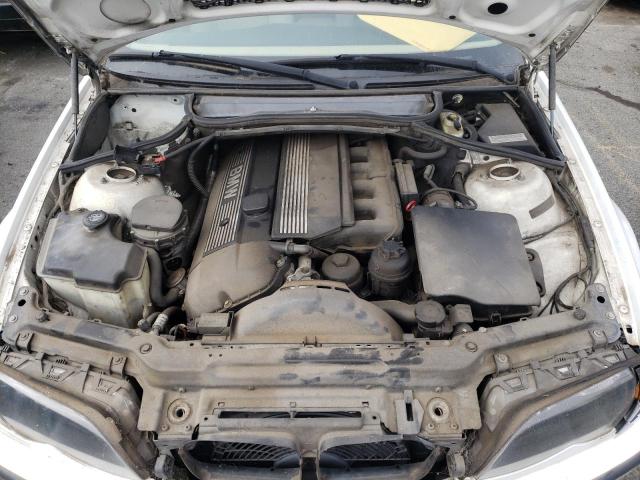 Photo 7 from auction – 2003 BMW 325 I with VIN WBAET37423NJ24587