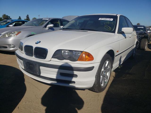 Photo 2 from auction – 2000 BMW 323 I with VIN WBAAM3338YKC66074