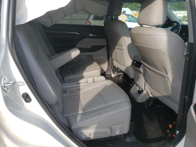 Photo 6 from auction – 2016 TOYOTA HIGHLANDER with VIN 5TDDKRFHXGS252469