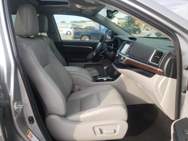 Photo 5 from auction – 2015 TOYOTA HIGHLANDER with VIN 5TDDKRFHXFS154279