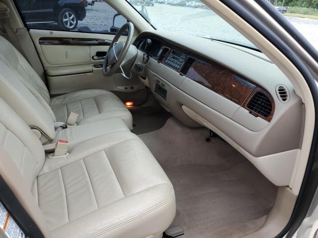 Photo 5 from auction – 2002 LINCOLN TOWN CAR E with VIN 1LNHM81W42Y637840