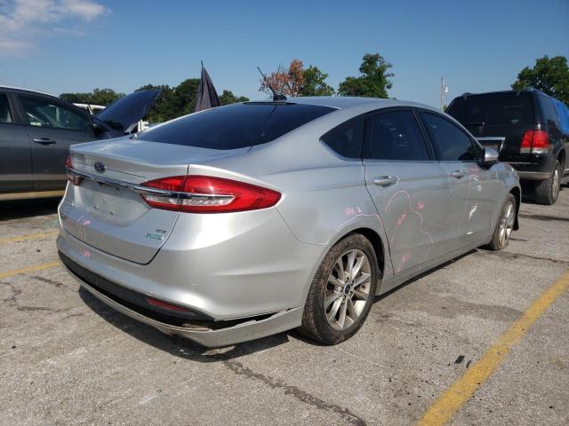 Photo 4 from auction – 2017 FORD FUSION SE with VIN 3FA6P0HD4HR126747