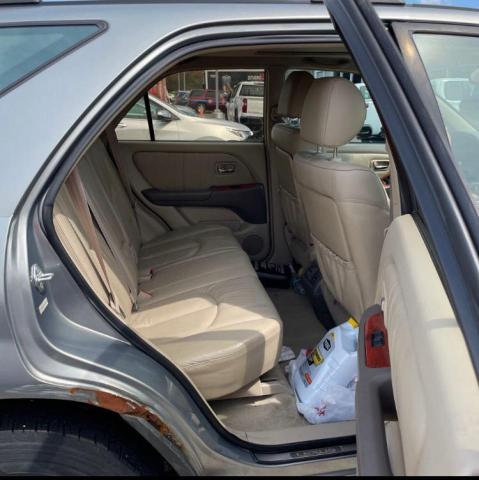 Photo 6 from auction – 2001 LEXUS RX 300 with VIN JTJHF10UX10208587