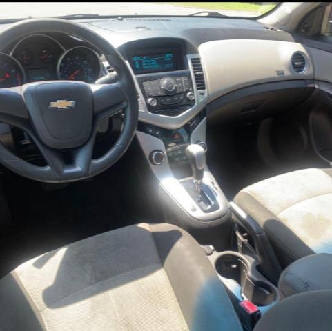 Photo 9 from auction – 2011 CHEVROLET CRUZE LS with VIN 1G1PC5SH8B7265239