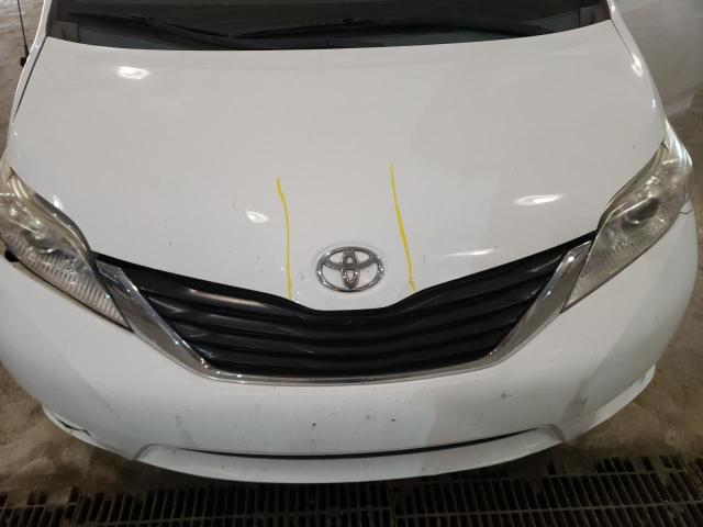 Photo 7 from auction – 2014 TOYOTA SIENNA LE with VIN 5TDKK3DC7ES487288
