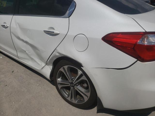 Photo 9 from auction – 2016 KIA FORTE EX with VIN KNAFZ4A82G5553531