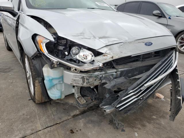 Photo 9 from auction – 2019 FORD FUSION SE with VIN 3FA6P0H73KR261865