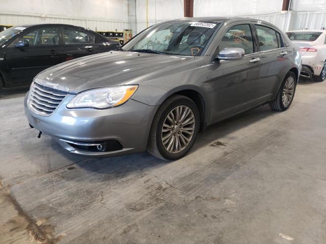 Photo 2 from auction – 2013 CHRYSLER 200 LIMITE with VIN 1C3CCBCG0DN578525