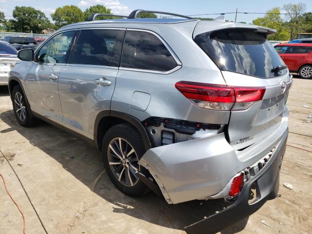 Photo 3 from auction – 2019 TOYOTA HIGHLANDER with VIN 5TDJZRFH2KS947424