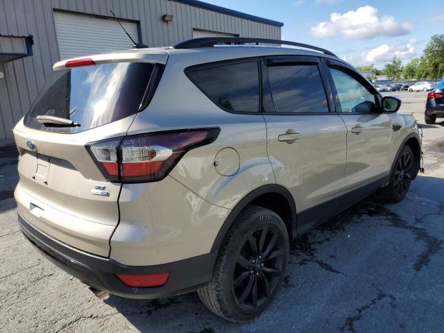 Photo 4 from auction – 2017 FORD ESCAPE SE with VIN 1FMCU9GDXHUE67506