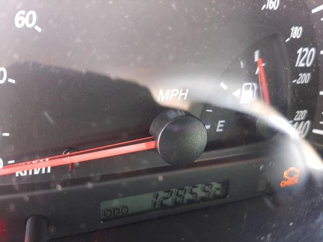 Photo 8 from auction – 2004 TOYOTA CAMRY LE with VIN 4T1BE32K54U803777