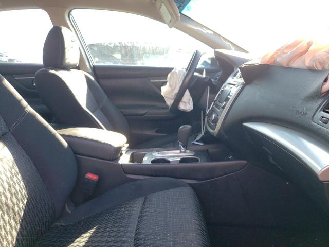 Photo 5 from auction – 2017 NISSAN ALTIMA 2.5 with VIN 1N4AL3AP4HC141971