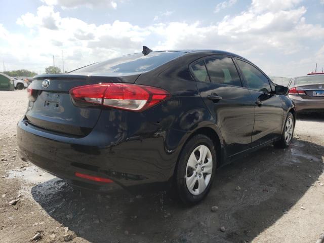 Photo 4 from auction – 2017 KIA FORTE LX with VIN 3KPFK4A79HE054942