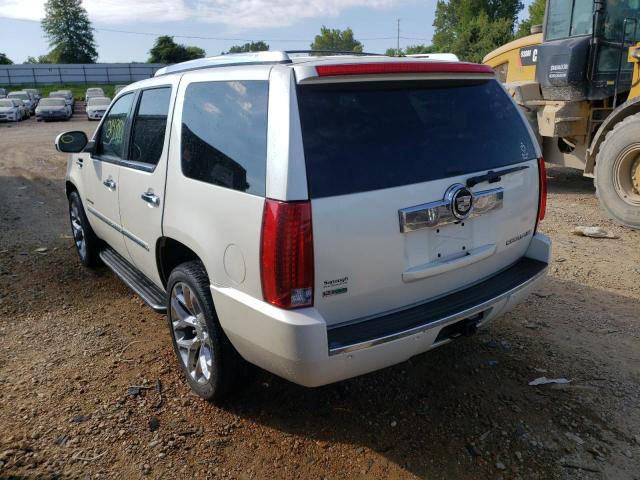 Photo 3 from auction – 2010 CADILLAC ESCALADE L with VIN 1GYUKBEF5AR159964