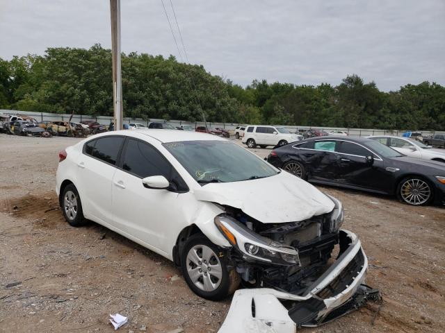 KIA FORTE LX 2017 with VIN 3KPFK4A79HE123872 - Photo from auction