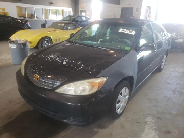 Photo 2 from auction – 2002 TOYOTA CAMRY with VIN 4T1BE32K22U556070