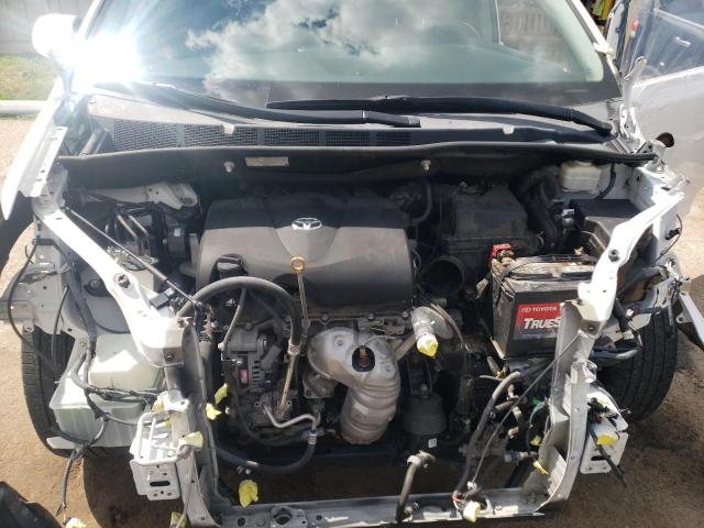 Photo 7 from auction – 2017 TOYOTA SIENNA SE with VIN 5TDXZ3DC3HS822097