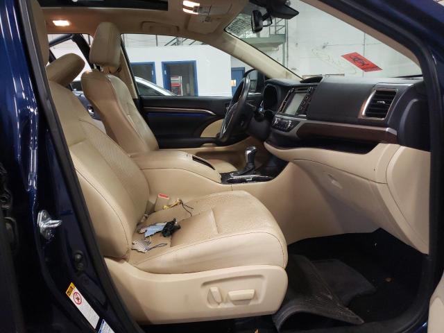 Photo 5 from auction – 2016 TOYOTA HIGHLANDER with VIN 5TDDKRFH3GS236937