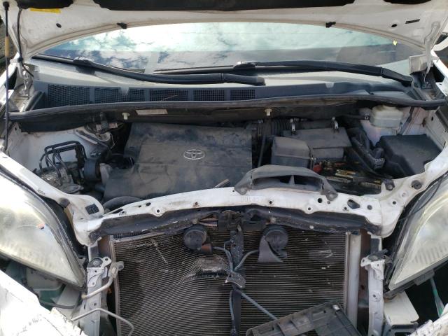 Photo 7 from auction – 2011 TOYOTA SIENNA LE with VIN 5TDKK3DC3BS117564