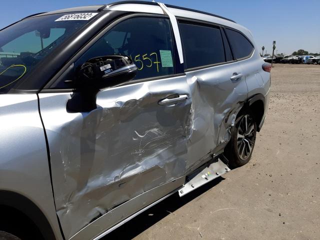 Photo 9 from auction – 2021 TOYOTA HIGHLANDER with VIN 5TDJZRAH3MS046895