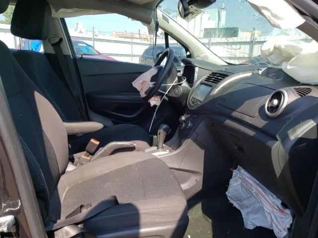 Photo 5 from auction – 2016 CHEVROLET TRAX LS with VIN KL7CJKSB6GB570455