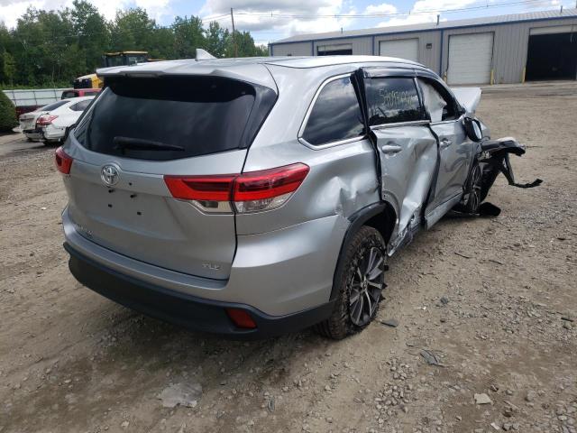 Photo 4 from auction – 2017 TOYOTA HIGHLANDER with VIN 5TDKZRFH4HS187591