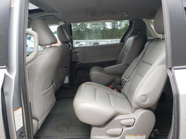 Photo 6 from auction – 2015 TOYOTA SIENNA XLE with VIN 5TDYK3DC8FS683753