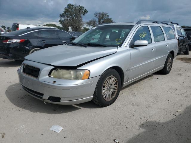 Photo 2 from auction – 2005 VOLVO V70 with VIN YV1SW612352494810