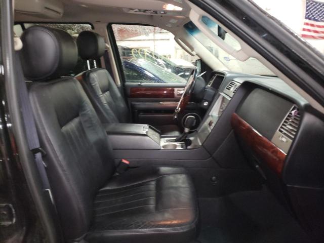 Photo 5 from auction – 2003 LINCOLN NAVIGATOR with VIN 5LMFU28R23LJ09004
