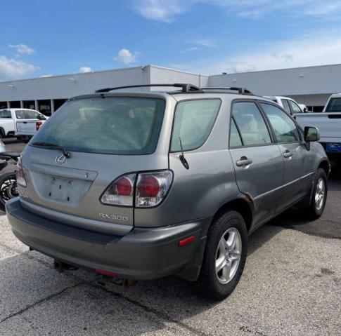 Photo 4 from auction – 2001 LEXUS RX 300 with VIN JTJHF10UX10208587