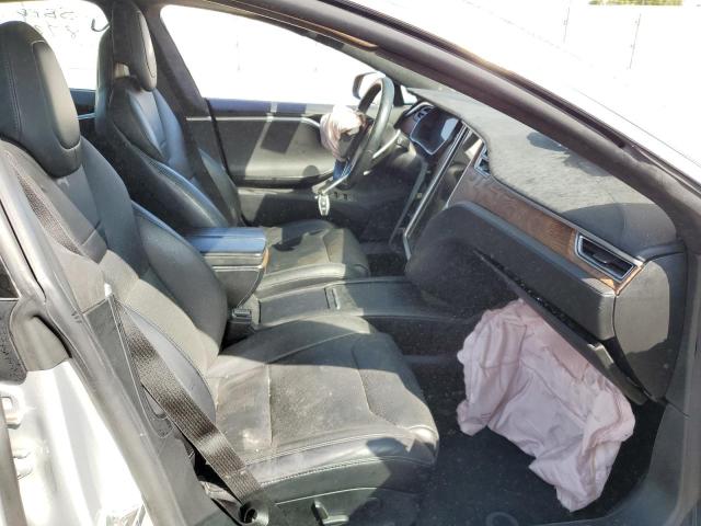 Photo 5 from auction – 2016 TESLA MODEL S with VIN 5YJSA1E4XGF168134