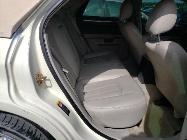 Photo 6 from auction – 2005 CHRYSLER 300C with VIN 2C3AA63H95H631987