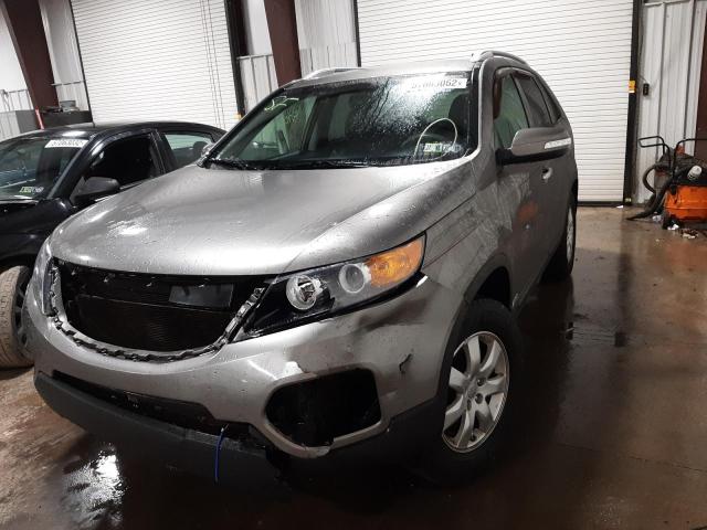 Photo 2 from auction – 2013 KIA SORENTO LX with VIN 5XYKTCA68DG390804