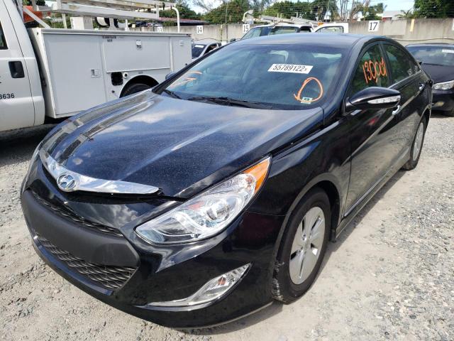 Photo 2 from auction – 2013 HYUNDAI SONATA HYB with VIN KMHEC4A47DA078857
