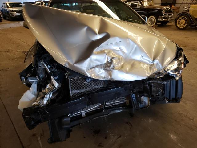 Photo 9 from auction – 2016 TOYOTA CAMRY LE with VIN 4T4BF1FK3GR523233