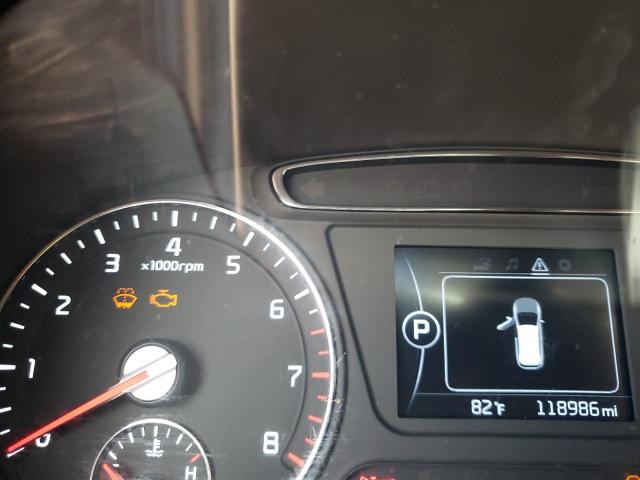 Photo 8 from auction – 2016 KIA SORENTO EX with VIN 5XYPH4A1XGG116008