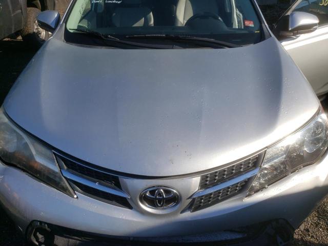 Photo 7 from auction – 2013 TOYOTA RAV4 XLE with VIN 2T3RFREV2DW113111