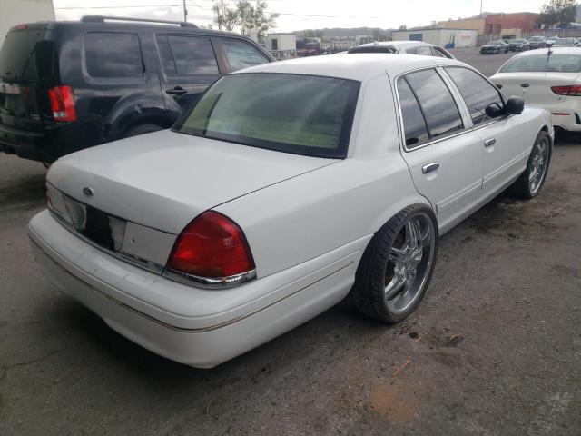 Zdjęcie 4 z aukcji – 2003 FORD CROWN VICT z VIN 2FAFP73W23X184772