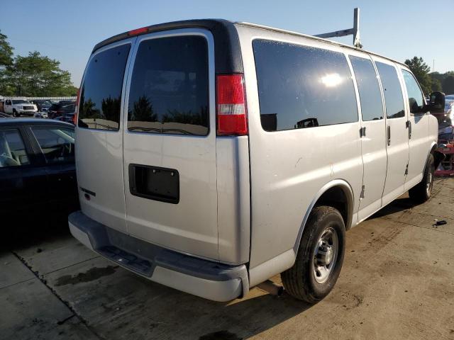 Photo 4 from auction – 2017 CHEVROLET EXPRESS G2 with VIN 1GAWGFFF3H1131832