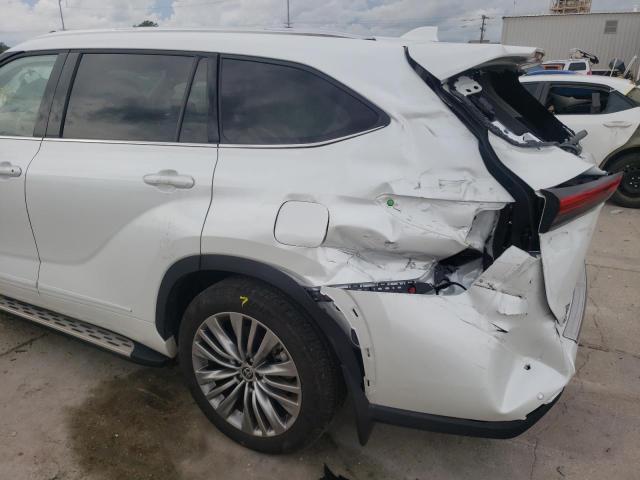 Photo 9 from auction – 2022 TOYOTA HIGHLANDER with VIN 5TDFZRAH4NS098480