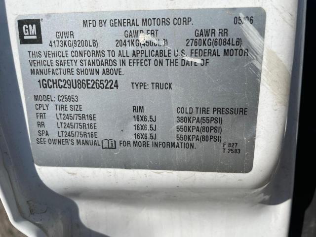 Photo 10 from auction – 2005 CHEVROLET SILVERADO with VIN 1GCHC29U85E265224