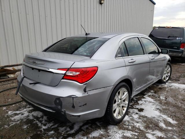 Photo 4 from auction – 2013 CHRYSLER 200 TOURIN with VIN 1C3CCBBB6DN549570