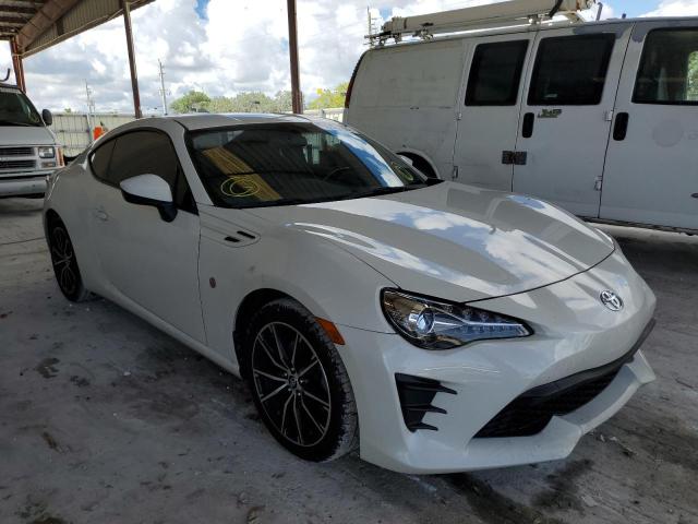 Zdjęcie 1 z aukcji – 2017 TOYOTA 86 BASE z VIN JF1ZNAA12H9701397
