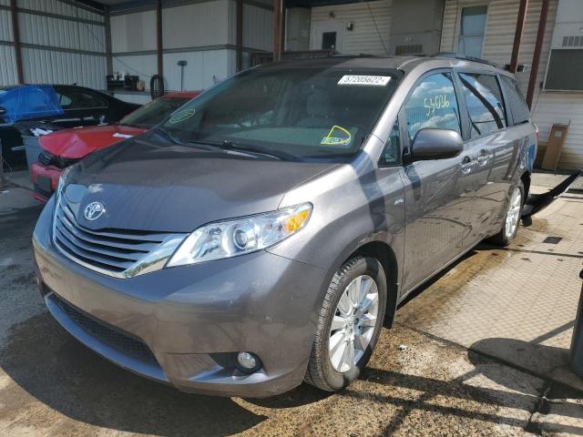 Photo 2 from auction – 2017 TOYOTA SIENNA XLE with VIN 5TDDZ3DC1HS166050