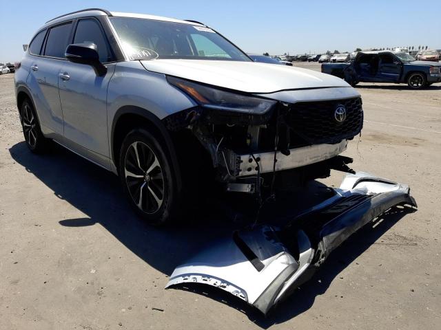 TOYOTA HIGHLANDER 2021 with VIN 5TDJZRAH3MS046895 - Photo from auction
