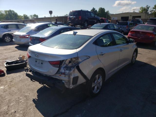 Photo 4 from auction – 2016 HYUNDAI ELANTRA SE with VIN 5NPDH4AE7GH669956