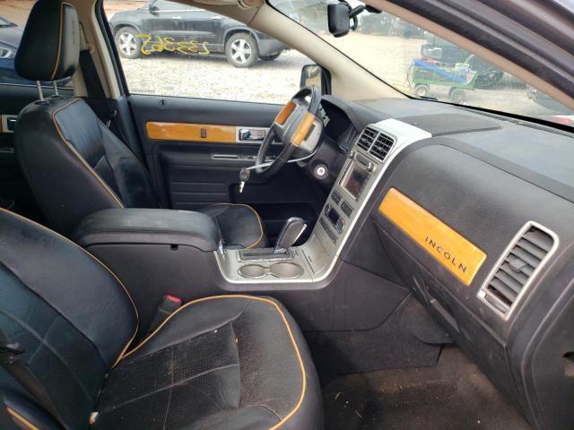 Photo 5 from auction – 2010 LINCOLN MKX with VIN 2LMDJ8JC5ABJ21676